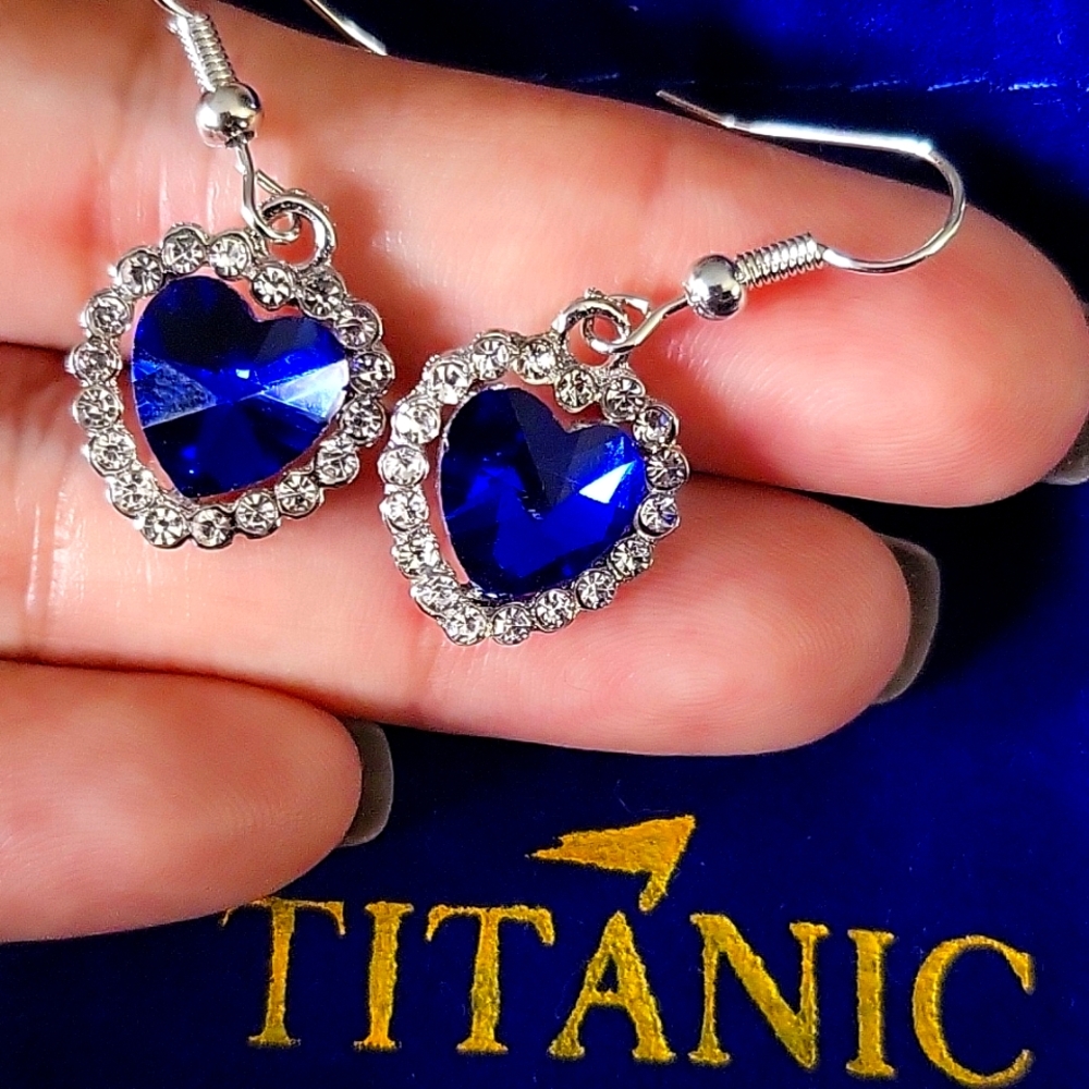 *** (3/$20) A Beautiful Set of Titanic Blue Earrings 😍😍😍 ***